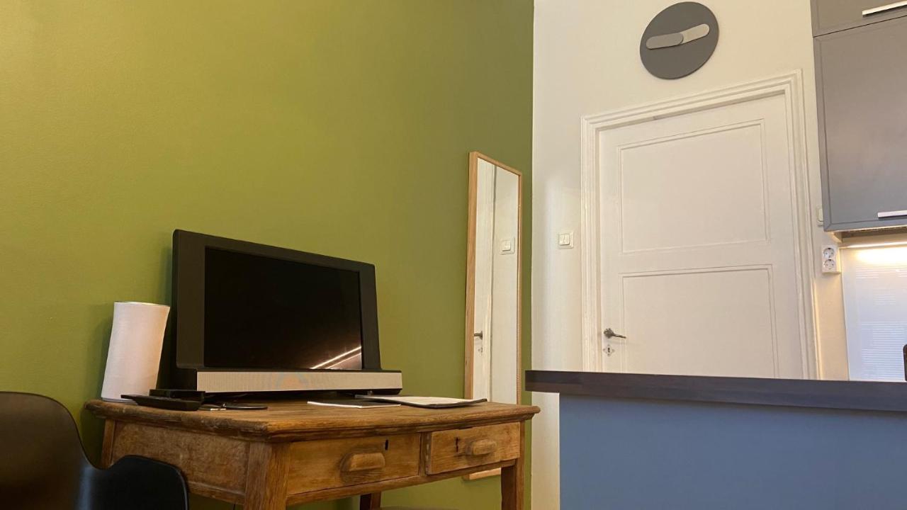 Absolute Center Compact Apartment